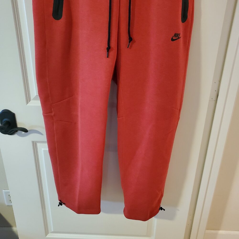 NWT Nike Tech Fleece men's Sweatpants Standard Fit Straight leg XXL red heather - Picture 3 of 12